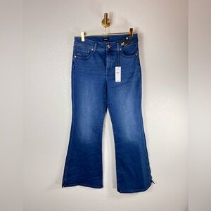 Express NWT 70’s Boot Cut Flare Mid Rise Hyper Stretch Denim Jeans Size 8